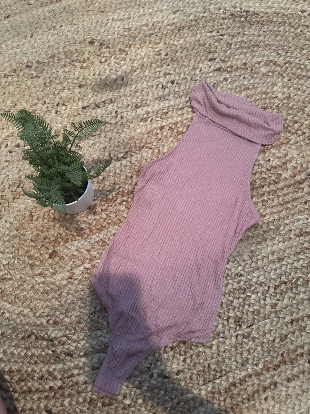 KNIT TURTLENECK BODYSUIT